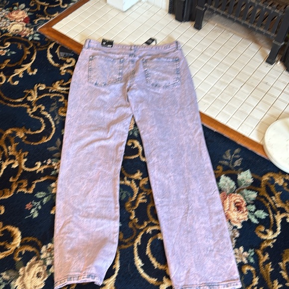 Fashion Nova Sent‎ From Above  Straight Leg Jeans- NWT- retail 39.99 - Picture 9 of 11